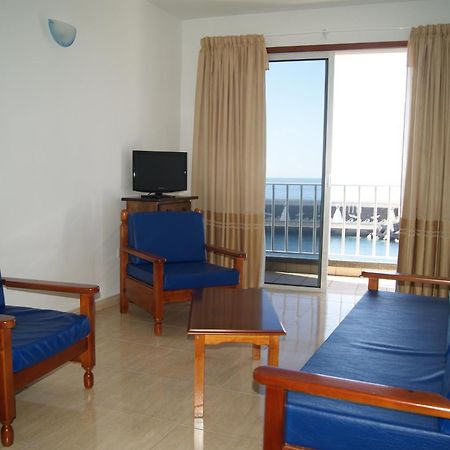 Apartamentos Los Saltos Ла-Рестінґа Номер фото