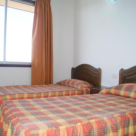 Apartamentos Los Saltos Ла-Рестінґа Номер фото
