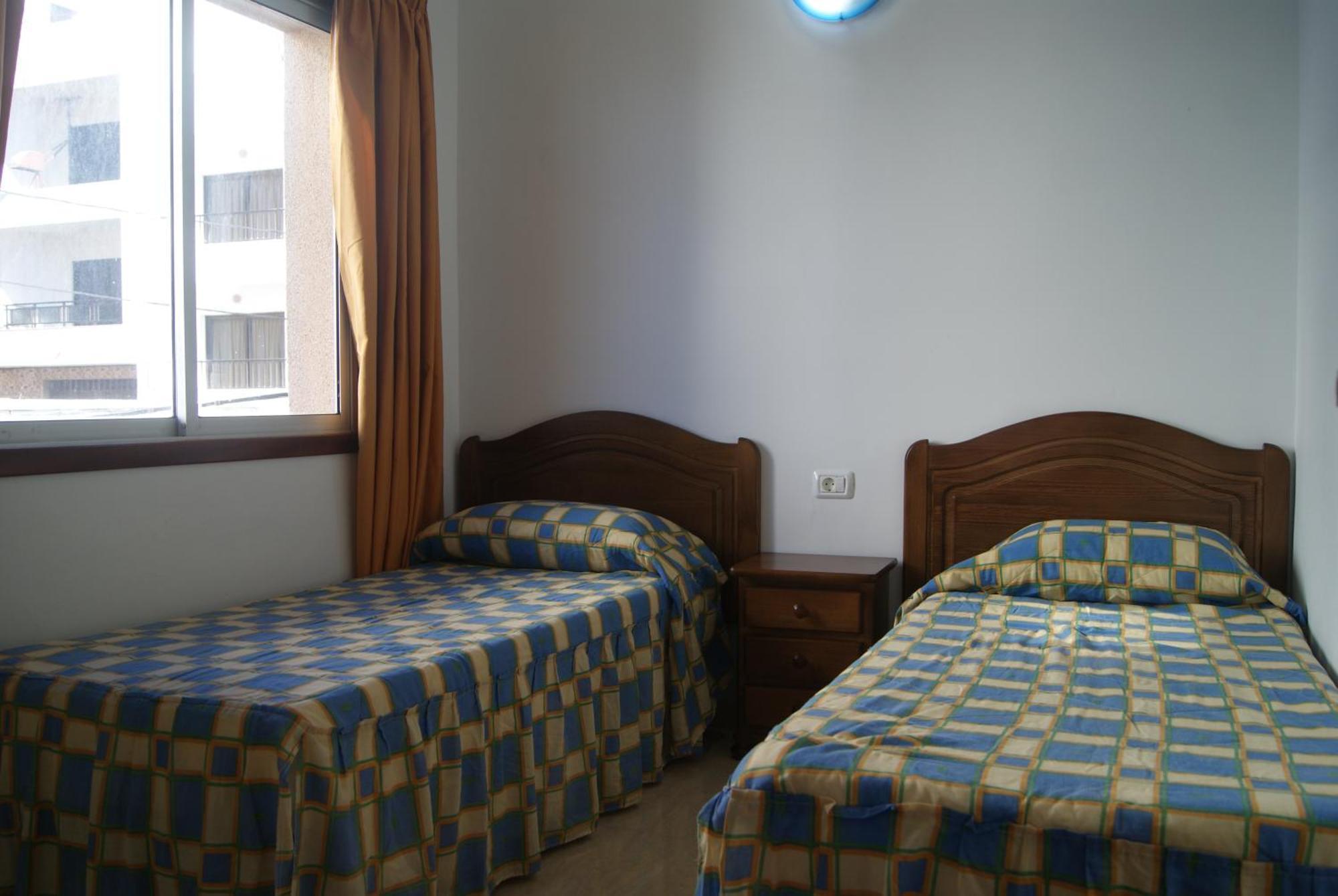 Apartamentos Los Saltos Ла-Рестінґа Номер фото