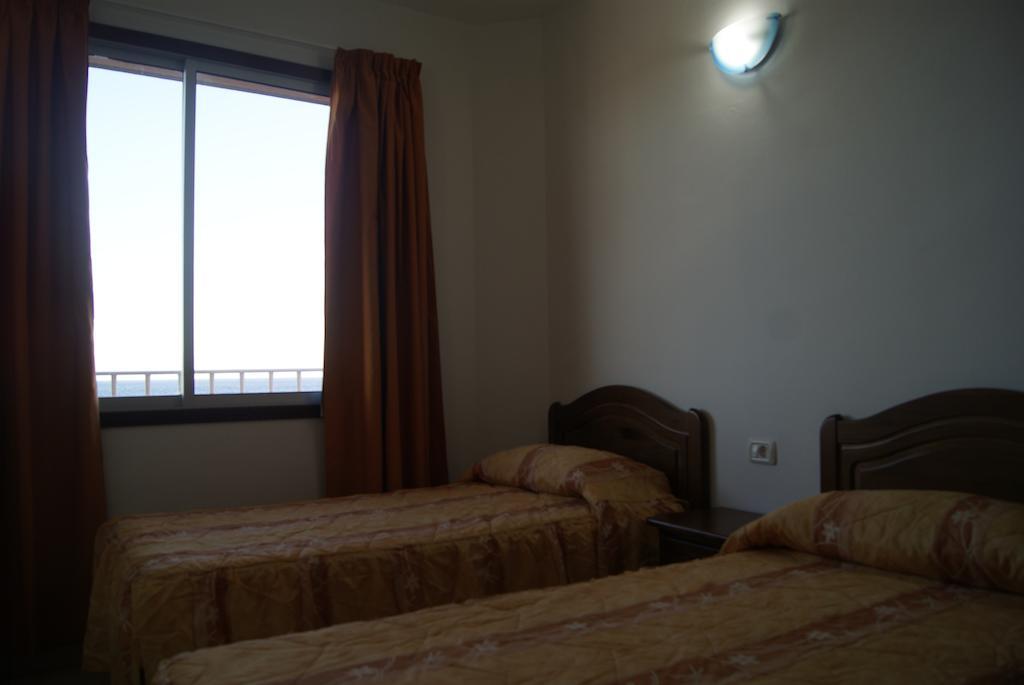 Apartamentos Los Saltos Ла-Рестінґа Екстер'єр фото